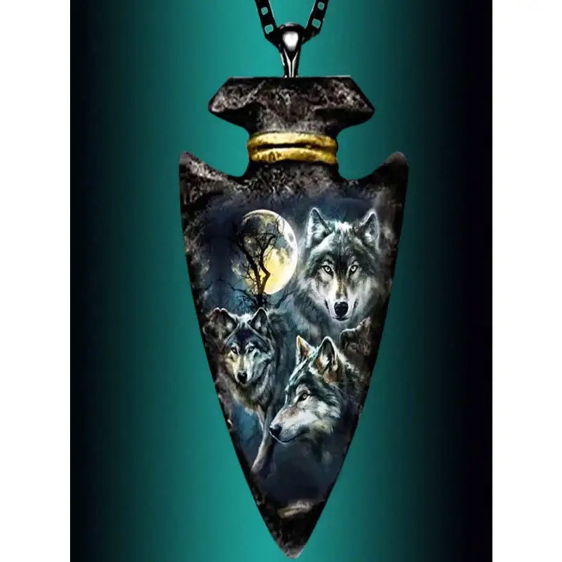 Necklace, Wolf Head on Arrowhead