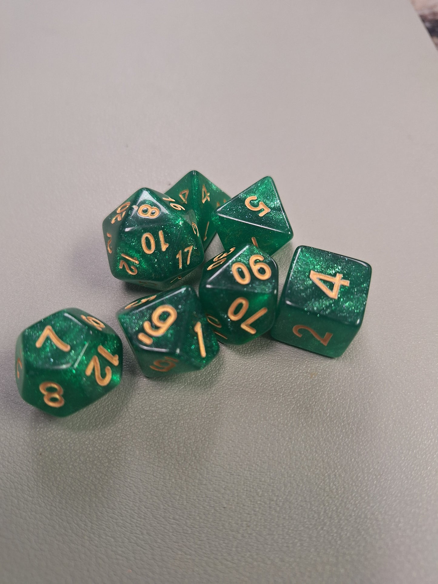 Dice Sets - Sparkle Mania - full set of 7 dice