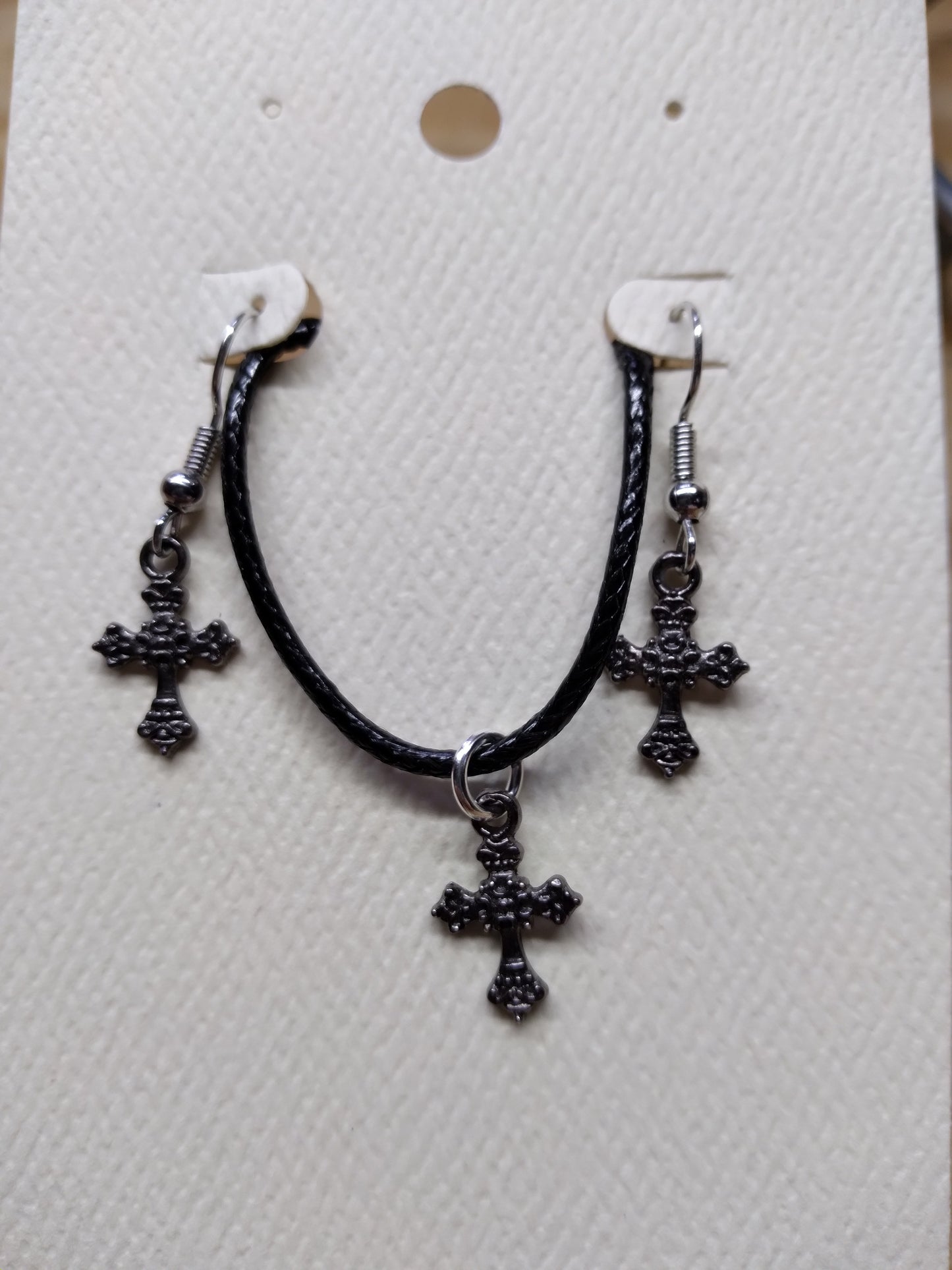 Pendant and Earrings set, Balck metal Cross