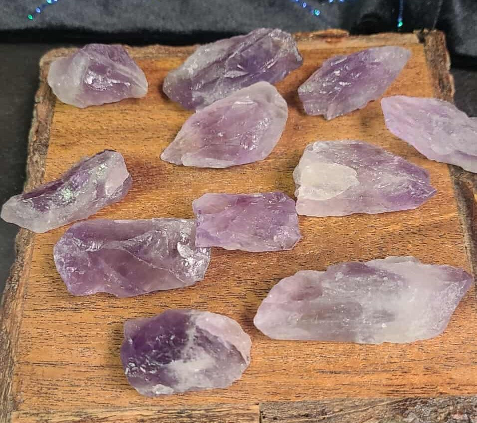 Rough, Amethyst Points