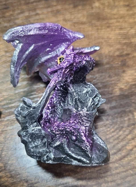 Dragon Figure, Purple Dragon breathing