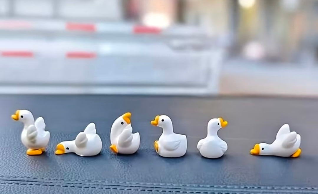 Mini Resin Goose