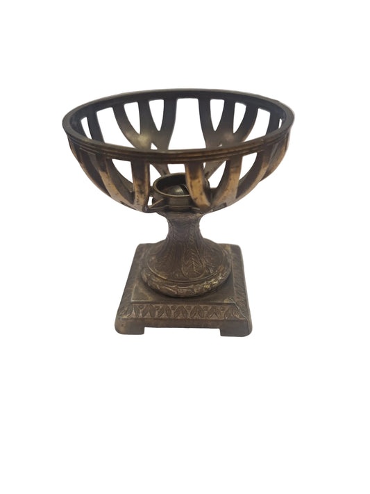 Ball Stand