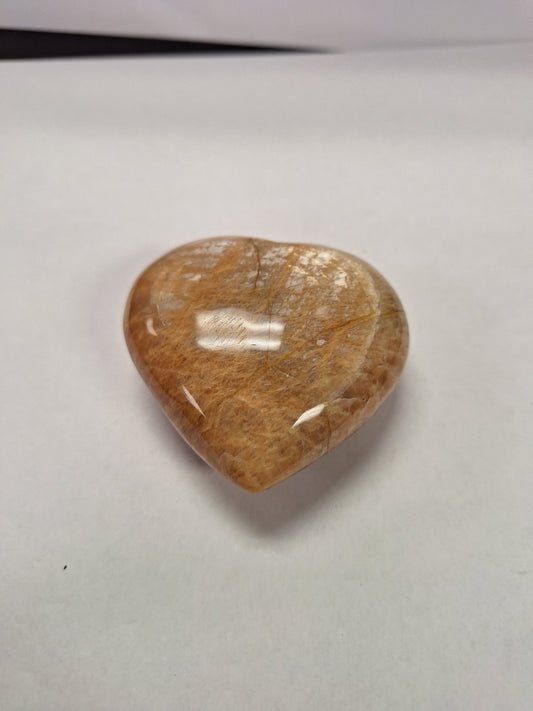 Heart, Peach Moonstone