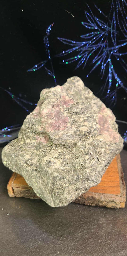 Rhodolite Garnet in Mica Schist