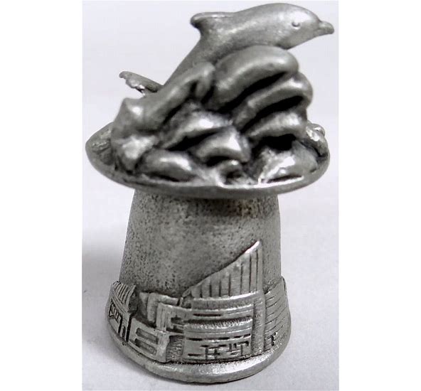 Vintage Baltimore Aquarium Thimble Souvenir