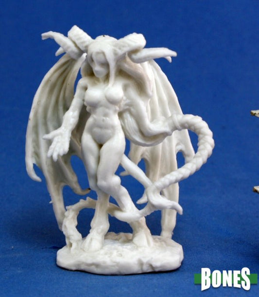 Reaper Miniatures Dark Heaven Bones - VIRINA, FEMALE DEMON 77067