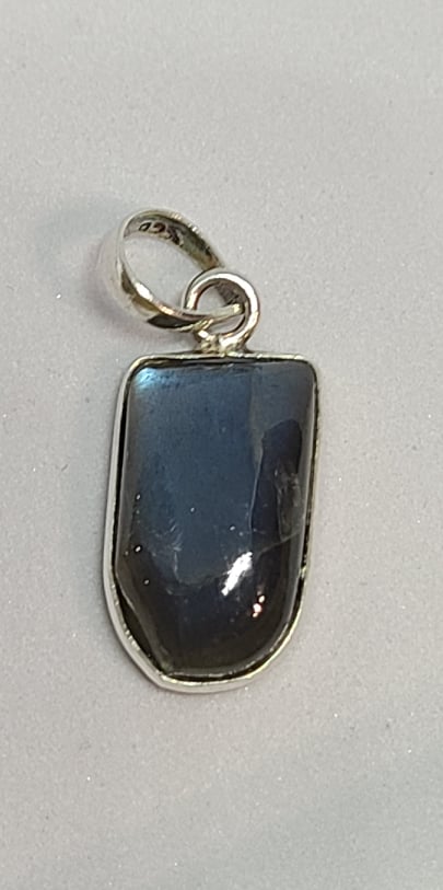 Pendant, Sterling Silver and Labradorite