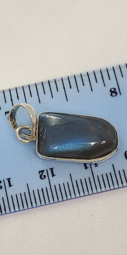 Pendant, Sterling Silver and Labradorite