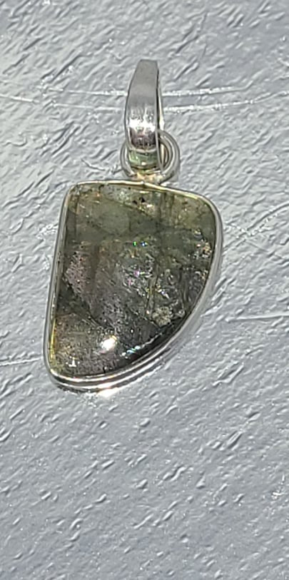 Pendant, Sterling Silver and Labradorite