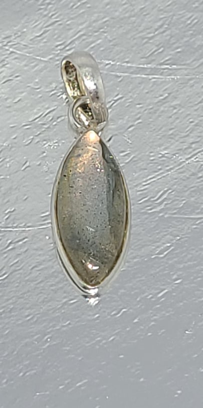 Pendant, Sterling Silver and Labradorite