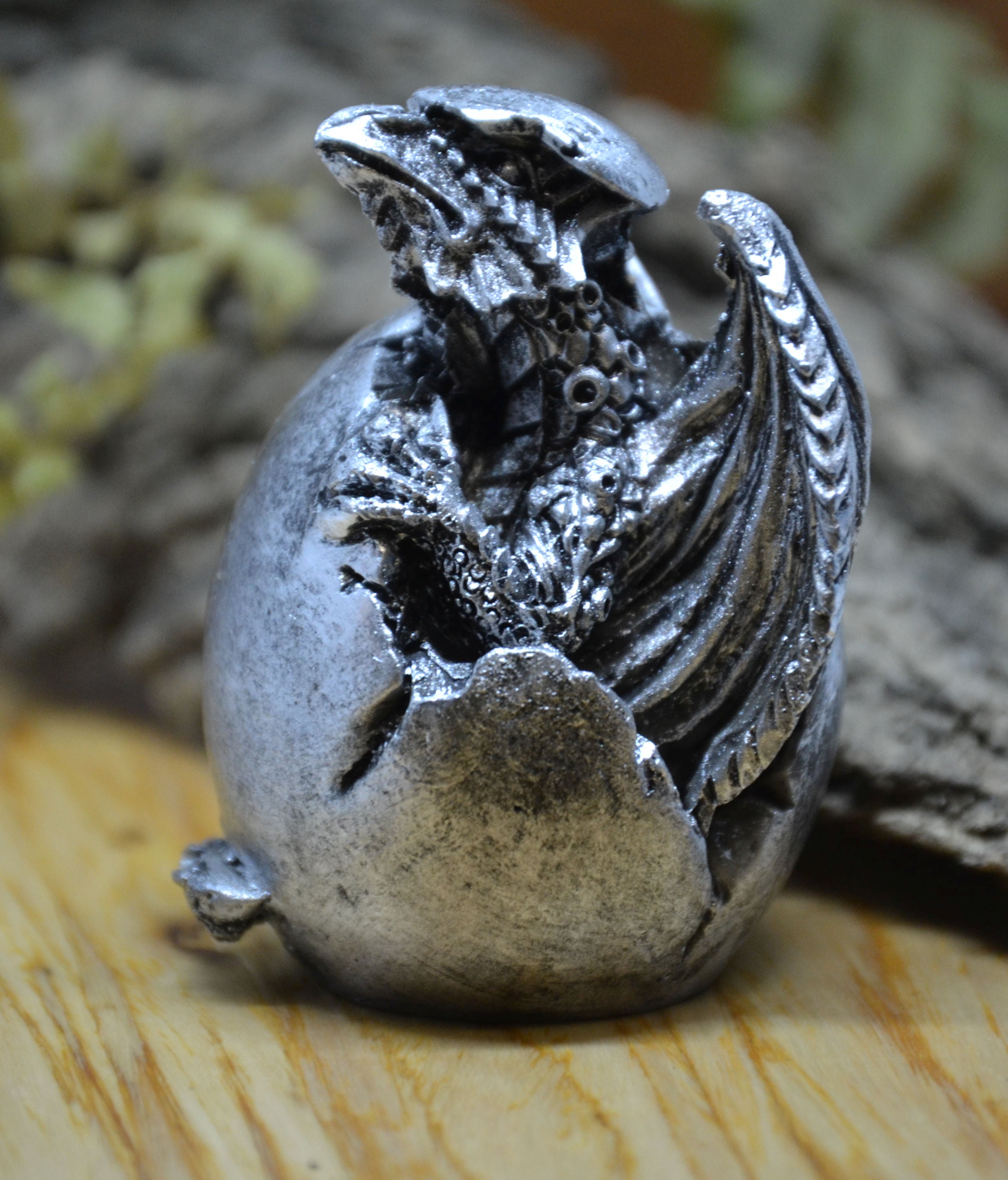 Dragons – Moon Dragon