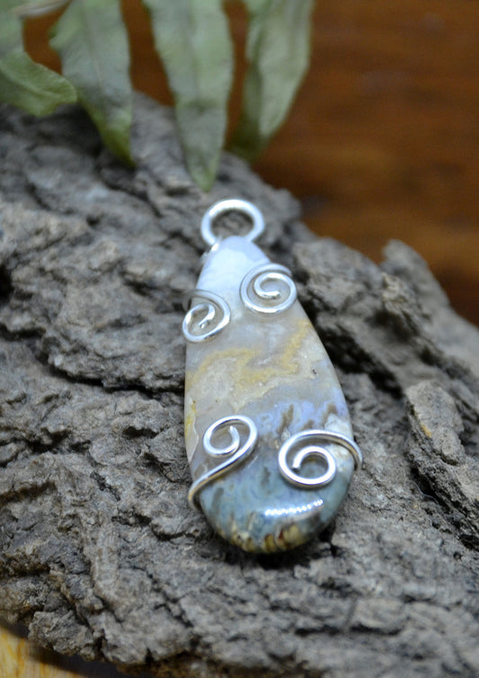 Gemstone Pendant, Agate Plume in a Sterling Silver Swirl