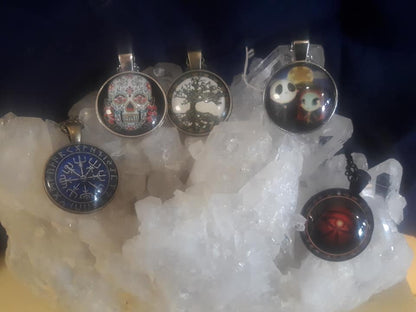 Pendant, Picture Cabochon