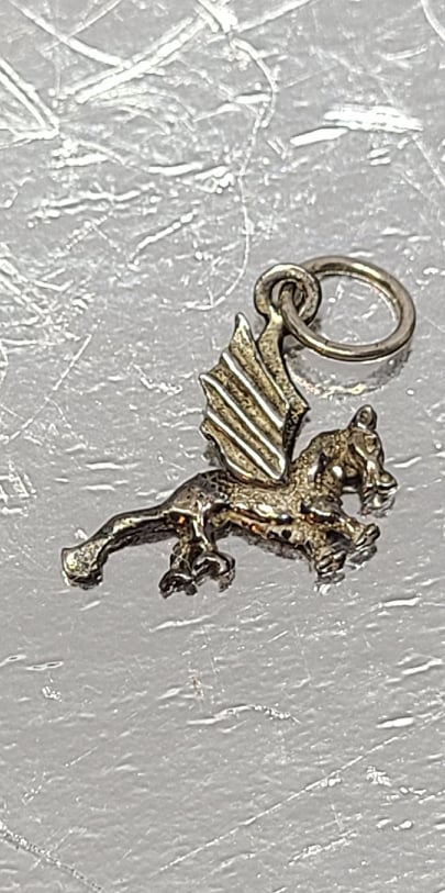 Sterling silver pendant, small dragon 15 mm