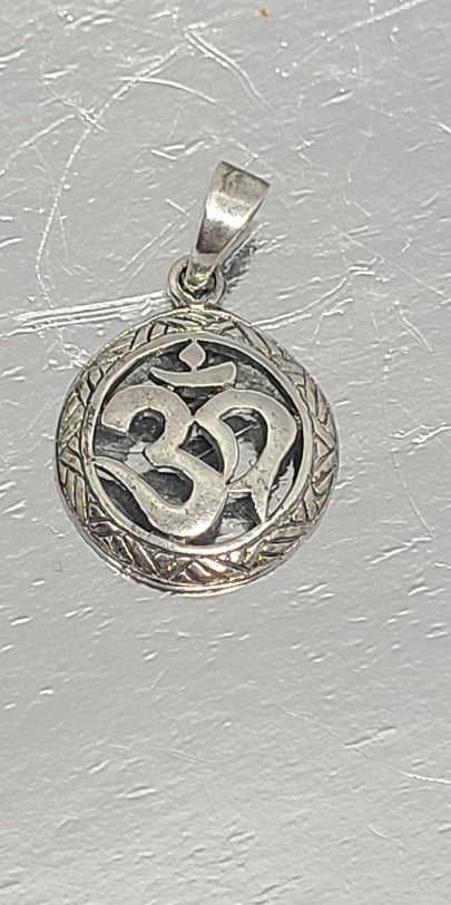 Sterling silver pendant, om 24mm