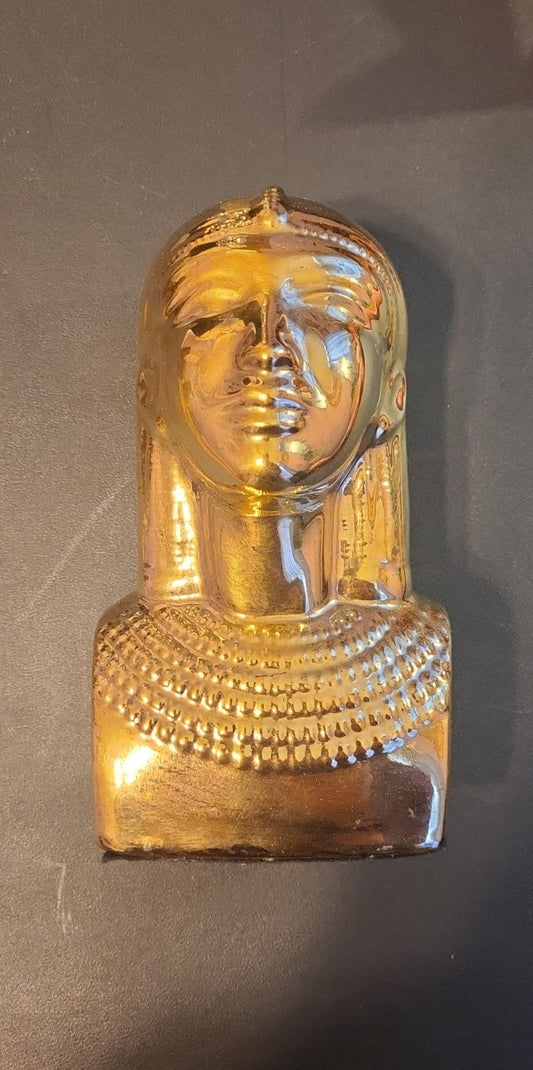 Golden bust of Cleopatra