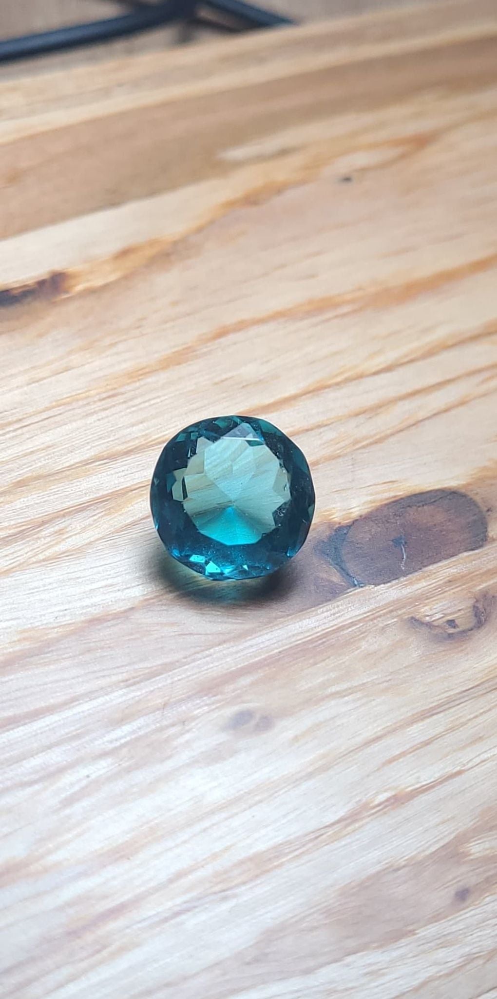 Faceted Gemstones, Aquamarine, Jewelry grade