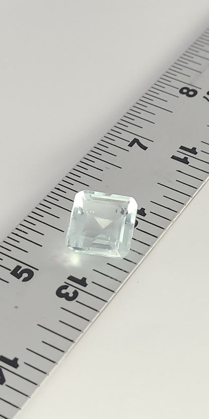 Faceted Gemstones, Blue Topaz, Jewelry grade