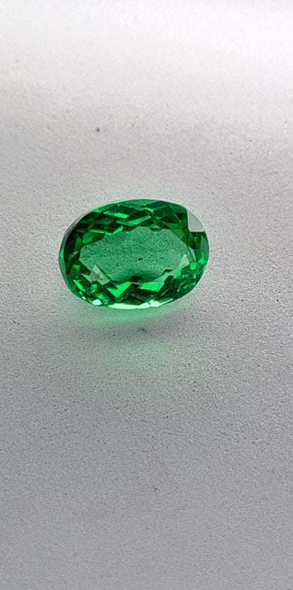 Faceted Gemstones, Green sapphire, Jewelry grade