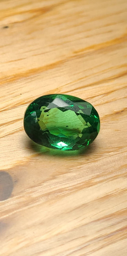 Faceted Gemstones, Green sapphire, Jewelry grade