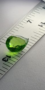 Faceted Gemstones, Green sapphire, Jewelry grade