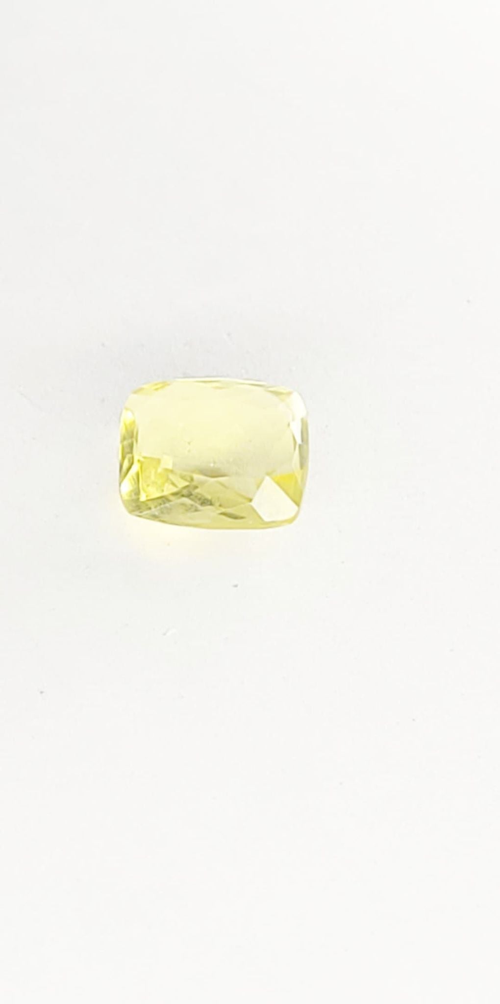 Faceted Gemstones, Yellow Sapphire, Jewelry grade