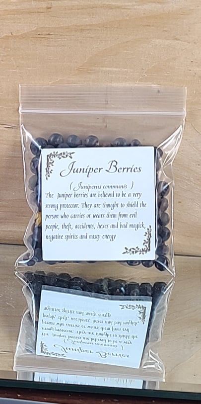 Juniper Berries (Juniperus communis)