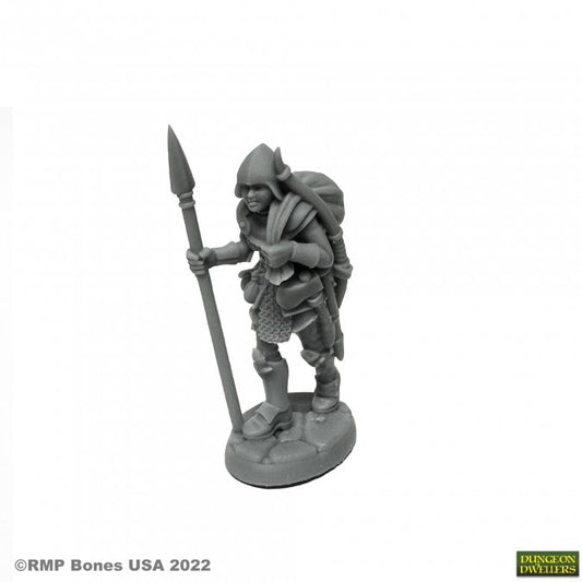 Reaper Miniatures Bones USA: Dungeon Dwellers -MARINA, OVERLADEN HENCHWOMAN