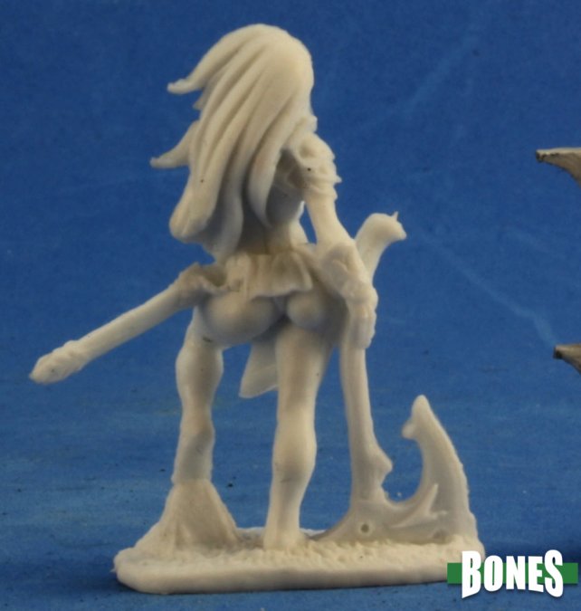 Reaper Miniatures Dark Heaven Bones - TYREA BRONZELOCKS, BARBARIAN