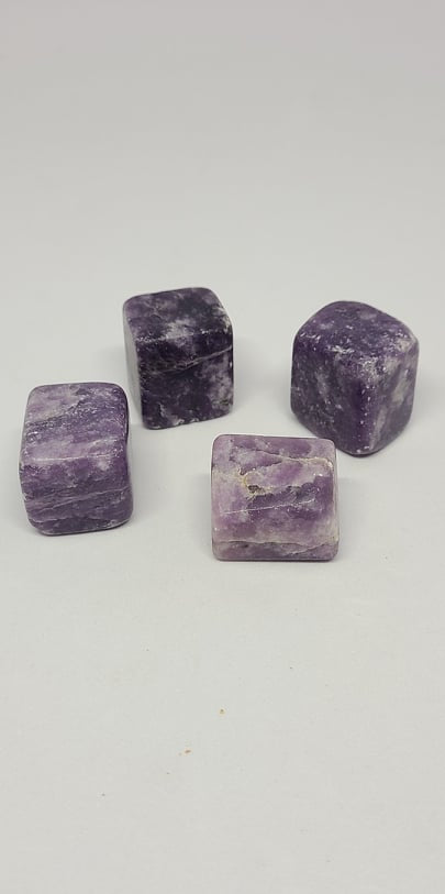 Tumbled, Lepidolite cubes